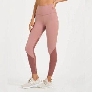 NWT Vuori Colorblock Studio Legging